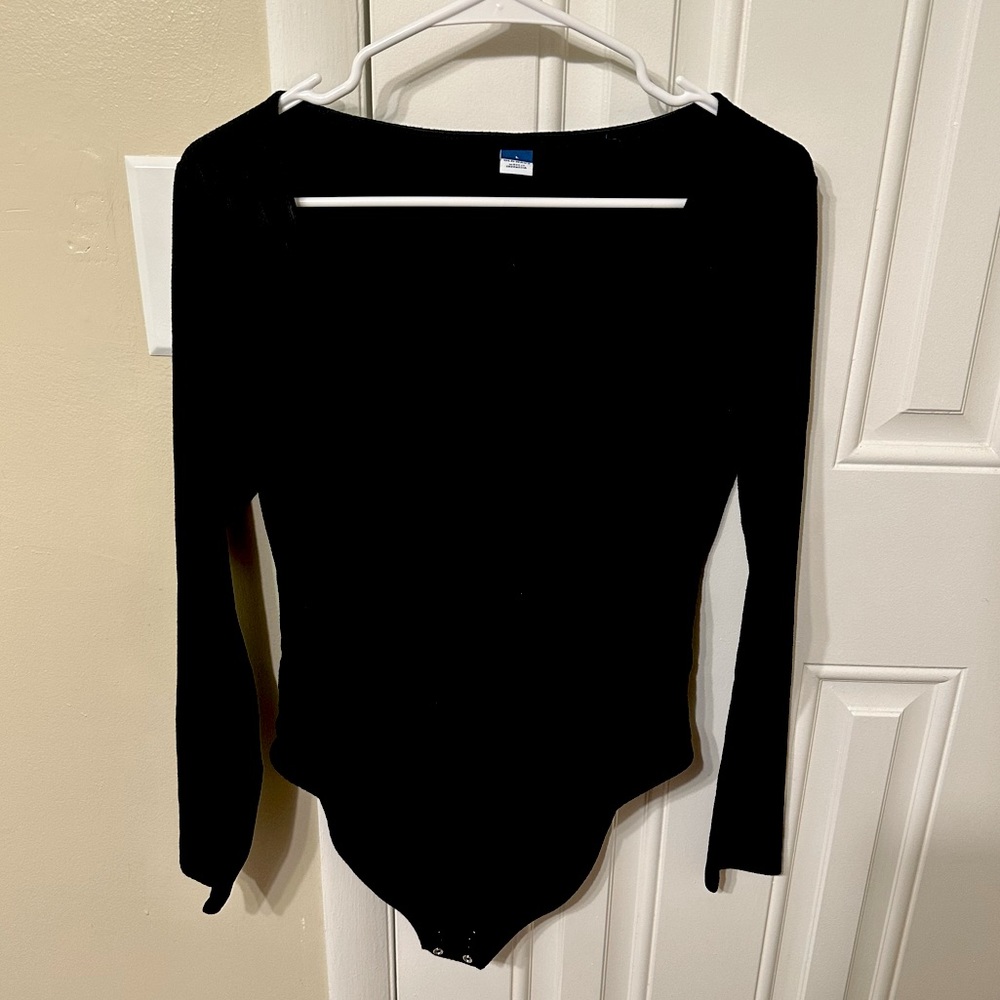 Black ribbed square-neck bodysuit size L